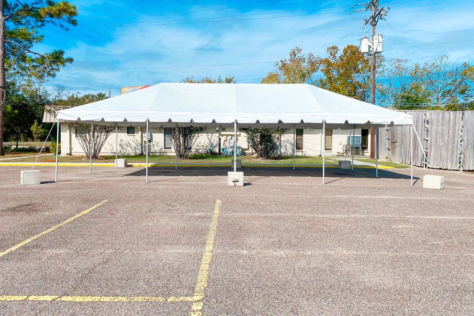 20’x40’ frame tent   white 2