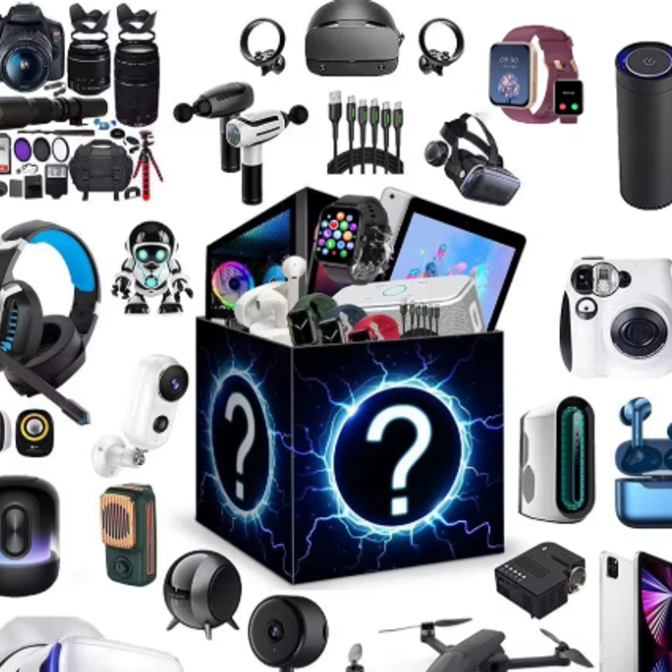 Tech gadgets logo