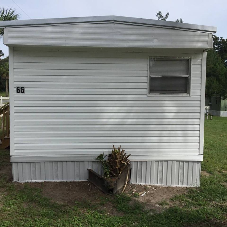 Lot 66 front