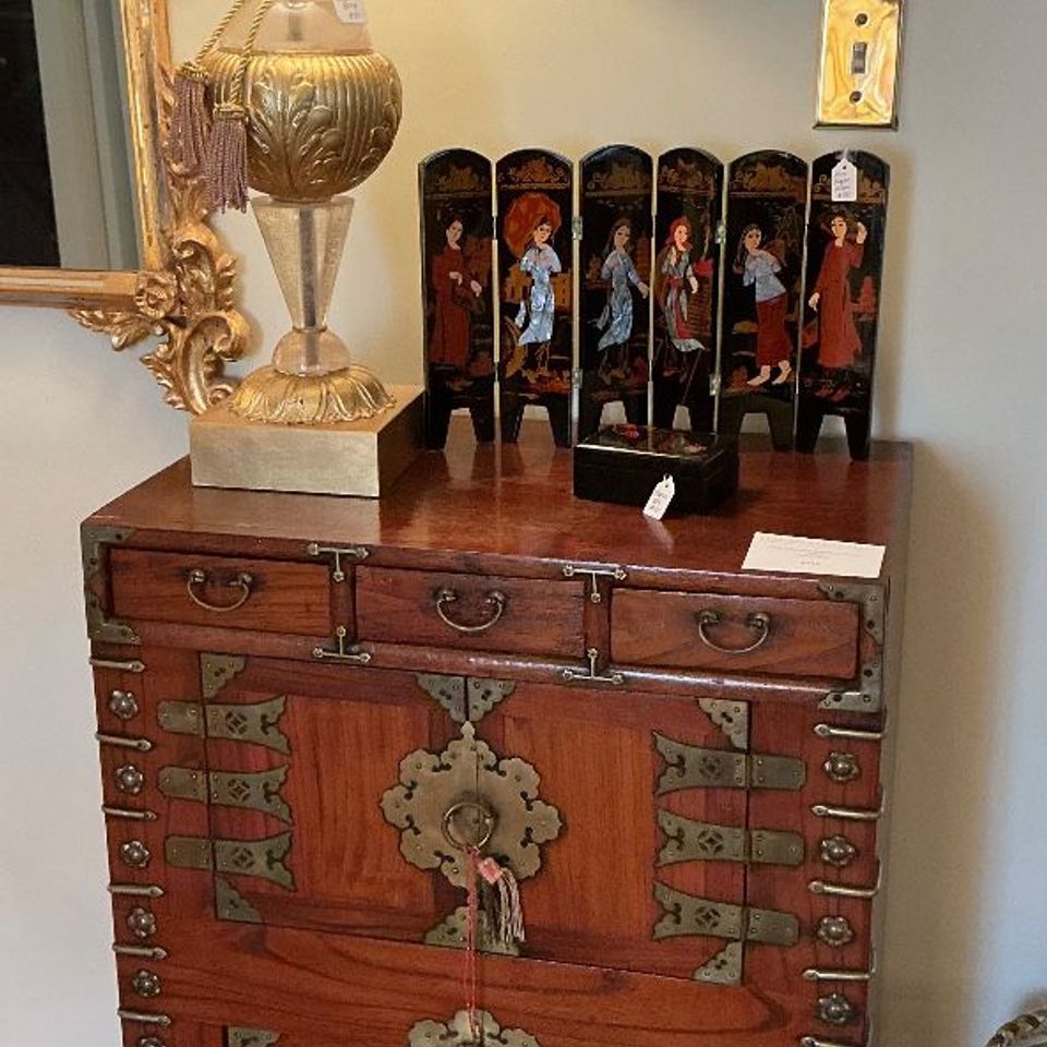 Larrison estate sales woodfield cincinnati021
