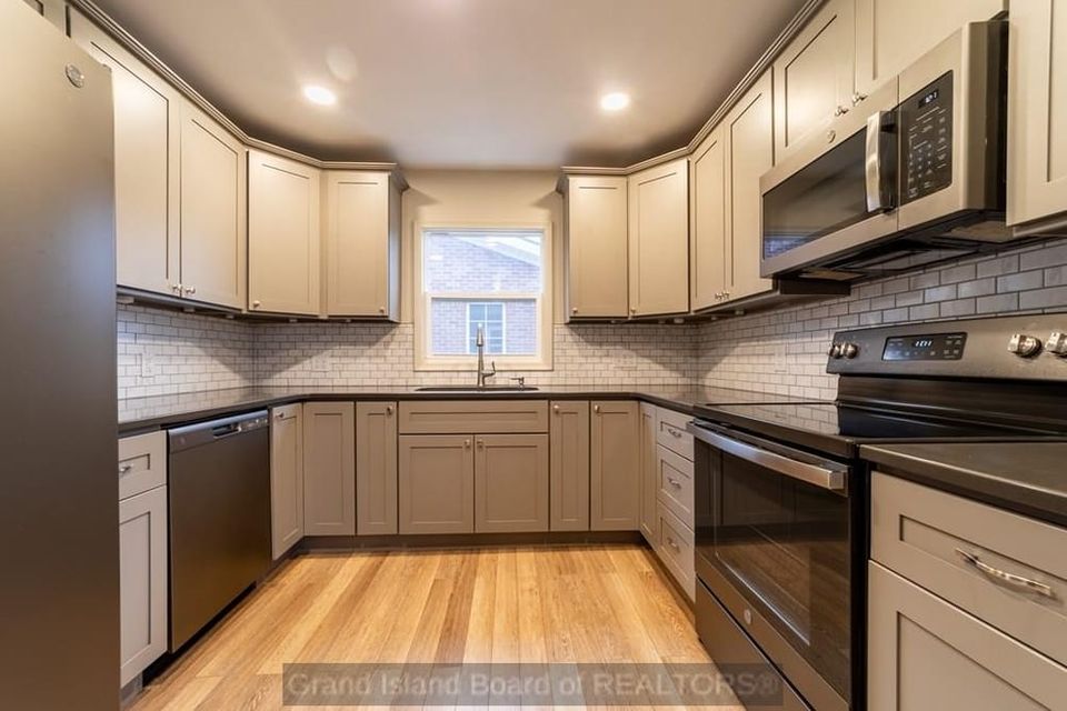 716 s blaine grand island  ne 68803 a 9