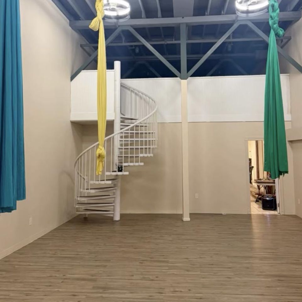 Maui fitness studio classes