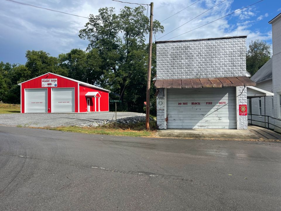 409 front image
