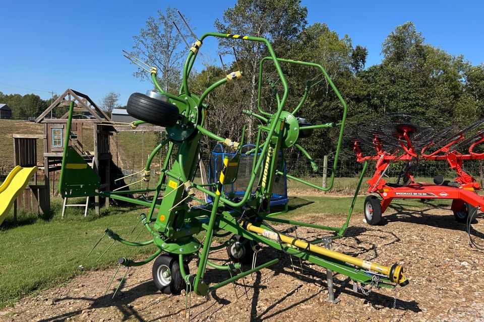 Pulaski tedder