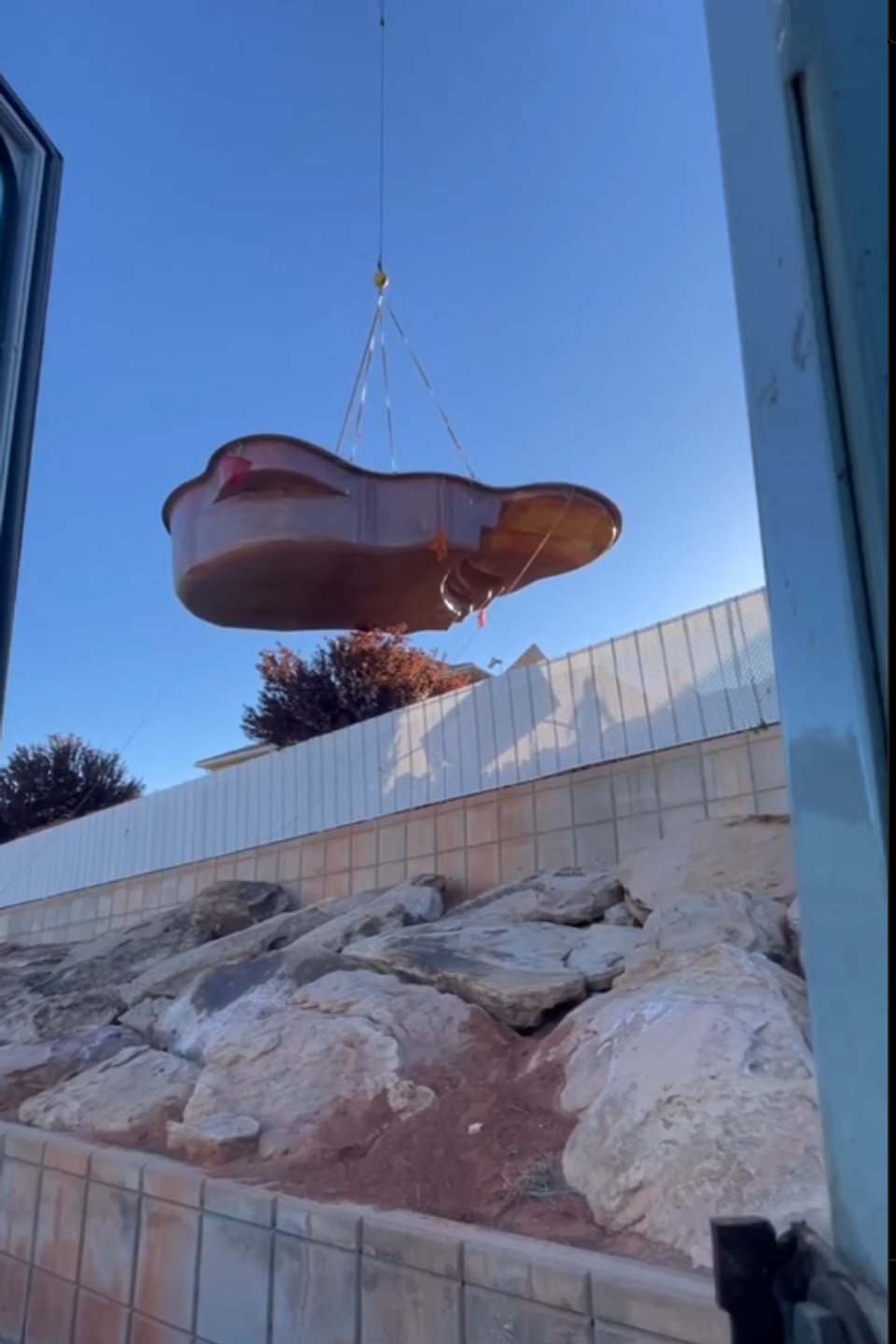 Kofford Crane lifting pool