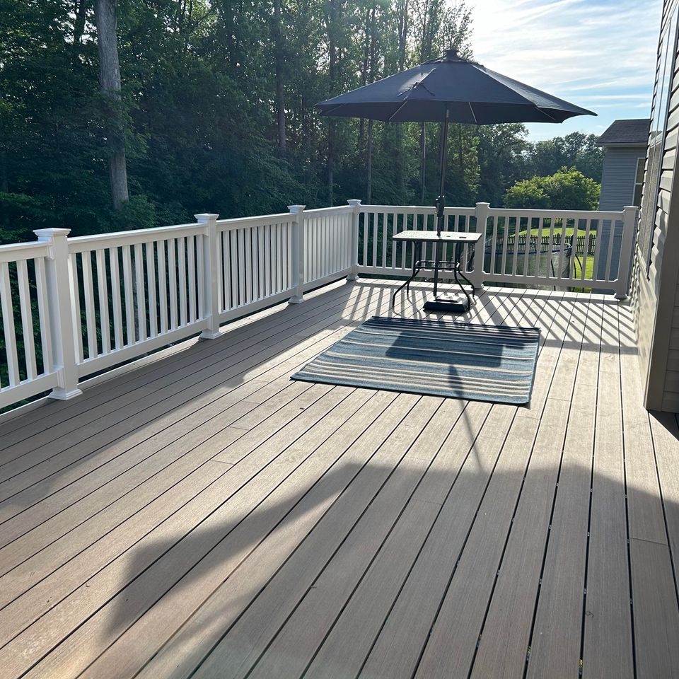 Is it normal for composite decking to feel bouncy v0 i53w6d5dbz1d1