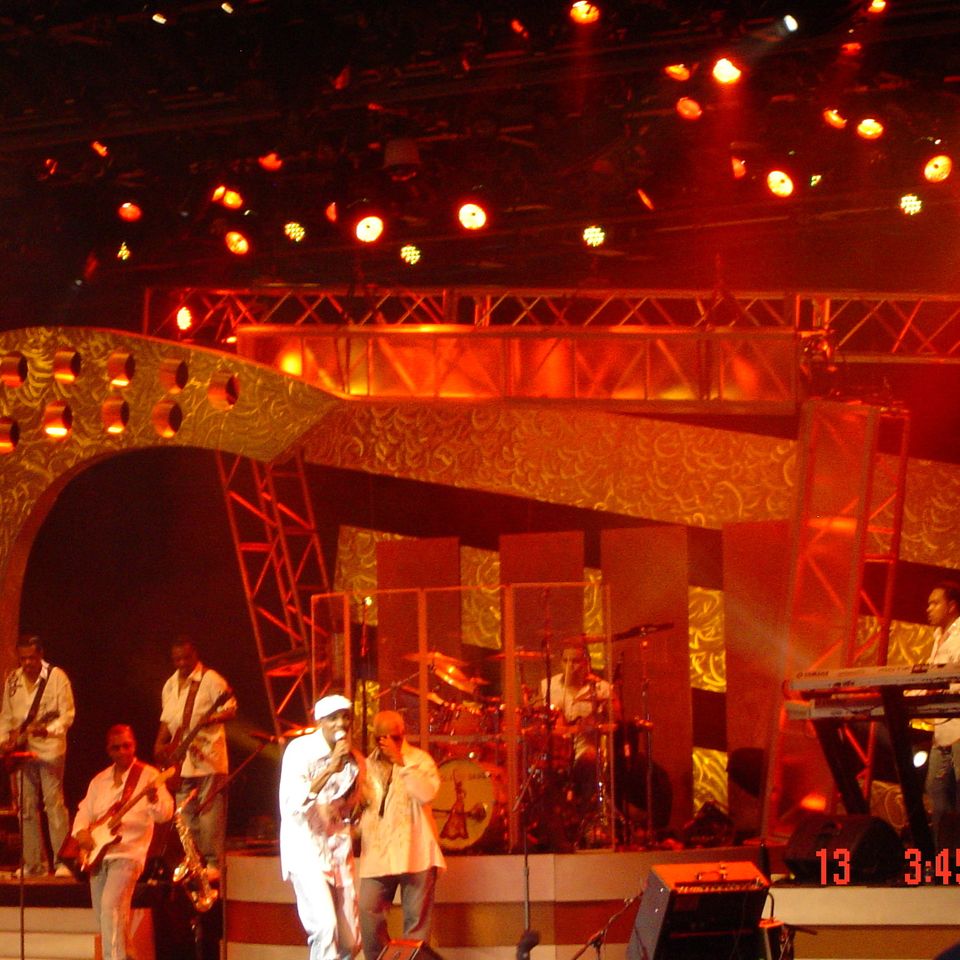 Copy of kool doing his thing at epcot disney world oct 200920160617 8060 hfkcf8