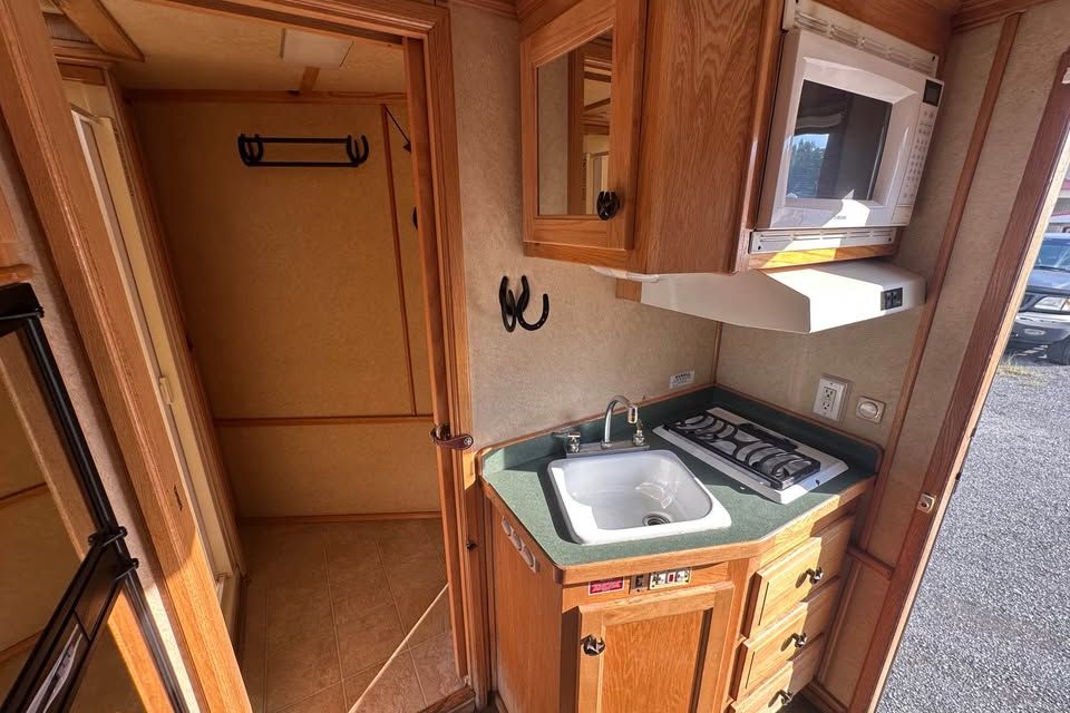 552308163 25305325062403404 8388870093659750205 n