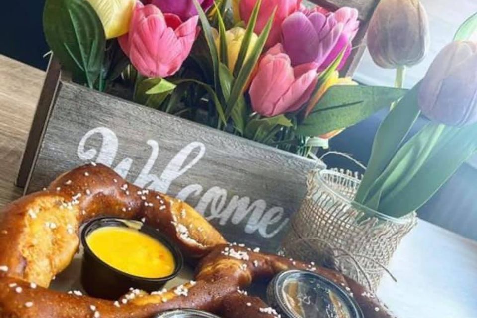 Avenue restaurant and catering 24