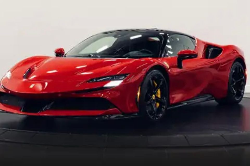 Ferrari sf90 stradale