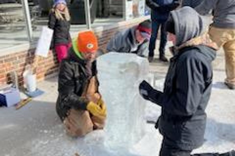 Ice sculpting 2023 6