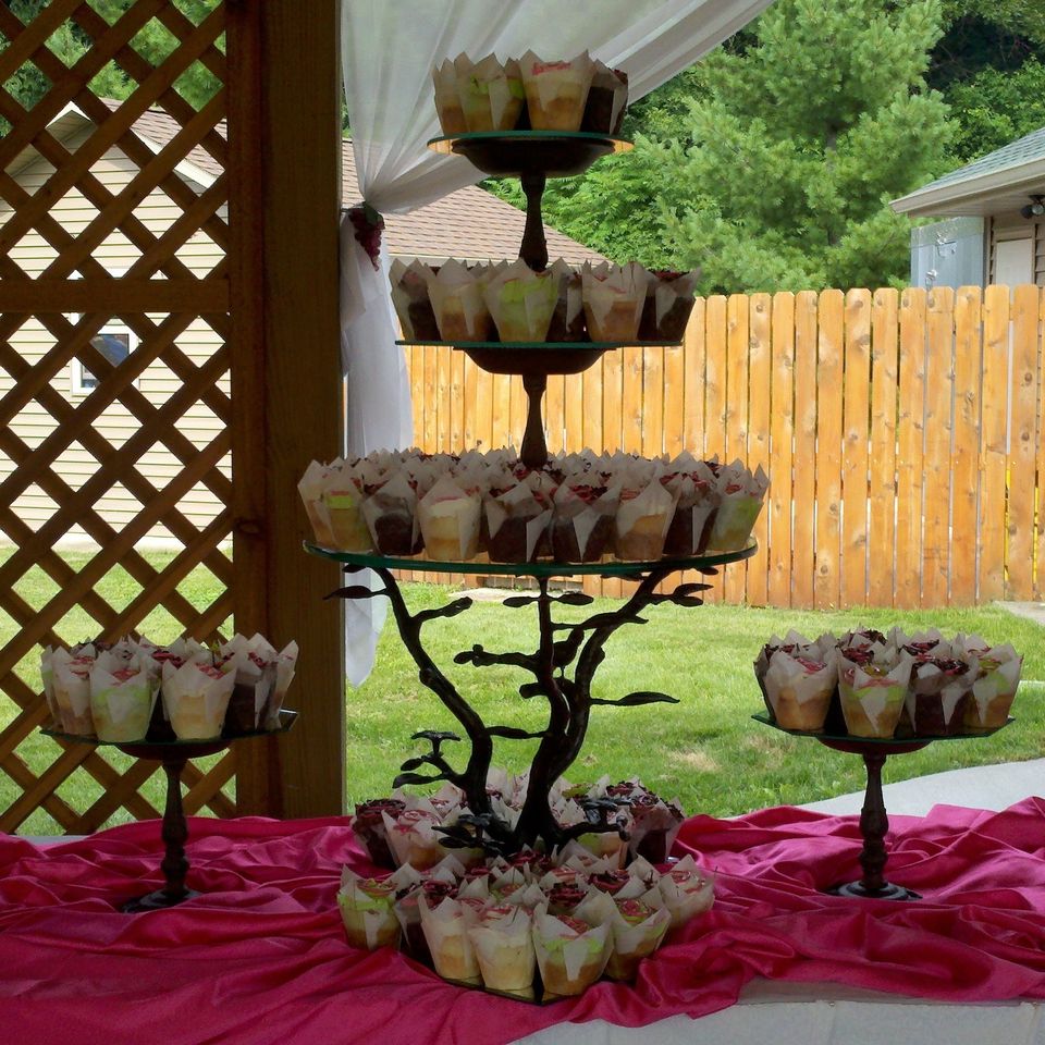 Wed cake 16320180617 9393 t03omh