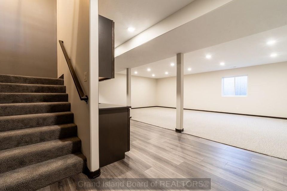 431 ponderosa grand island  ne 68803 c 5