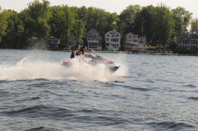 Tippy jetskis