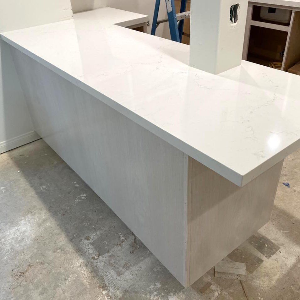 Countertops & Cabinets