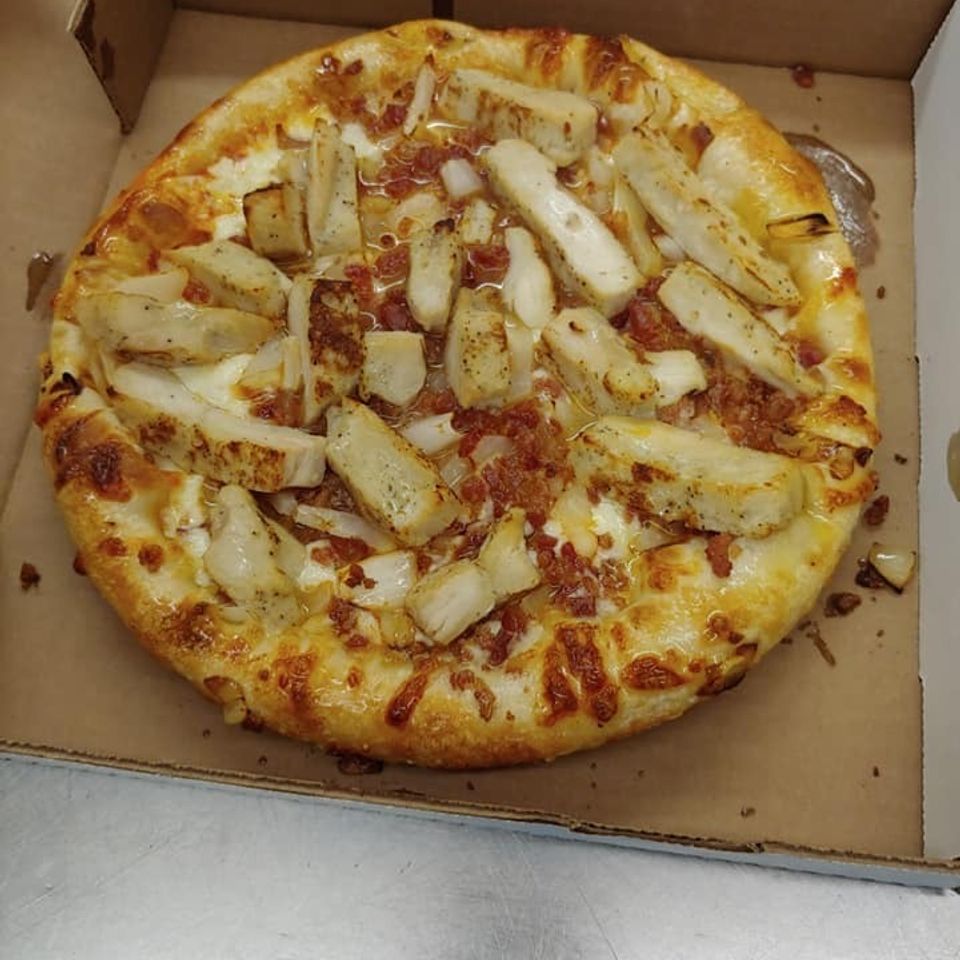 Chicken pizza