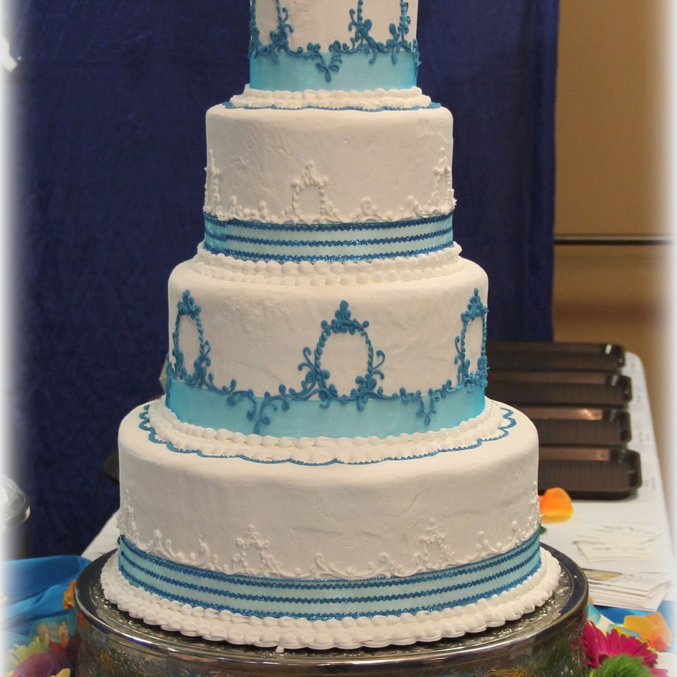 Wed cake 11020180617 18038 te8upt