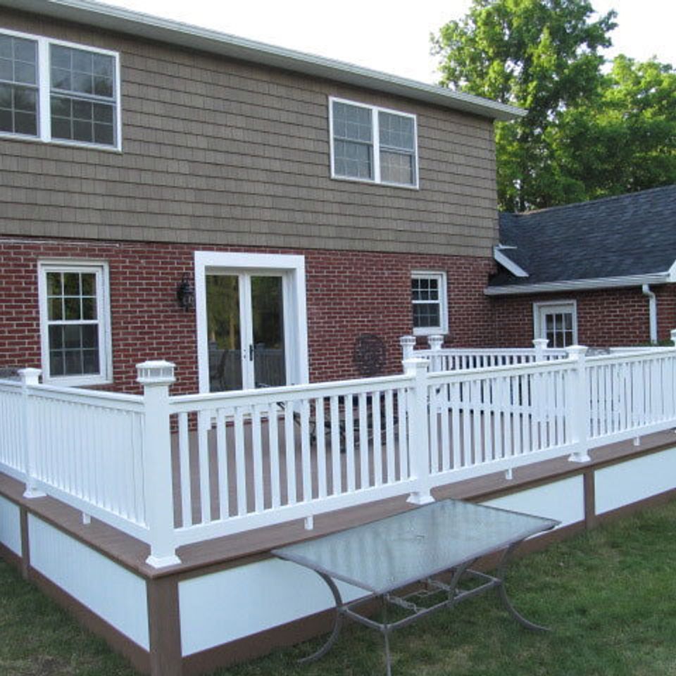 Cayenne vekadeck white rail fencing installation in boise idaho