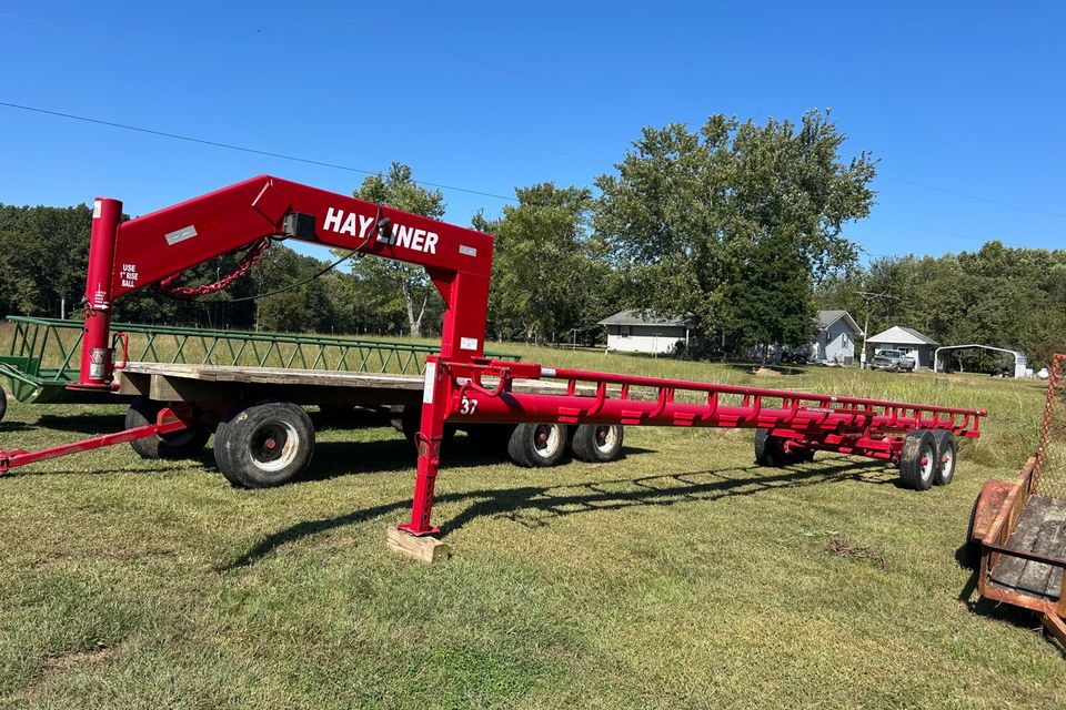 Pulaski hay trailer