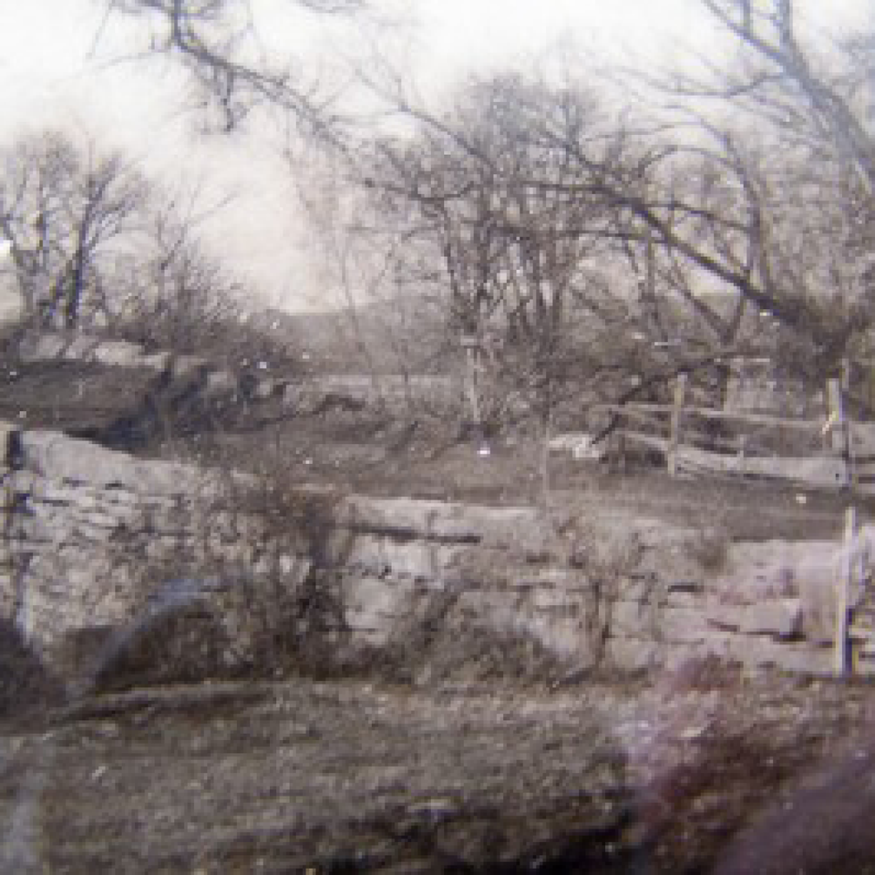 Cw or post  photo of burnside bridge  antietam files320170915 9127 1ijqt25
