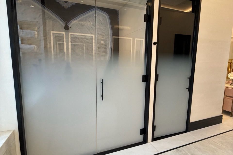 Privacy window tinting expert contractor manhattan newyorkcity
