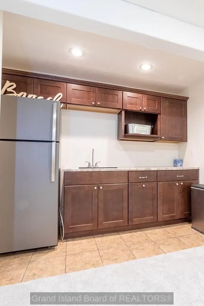 4118 fleetwood rd grand island e 5