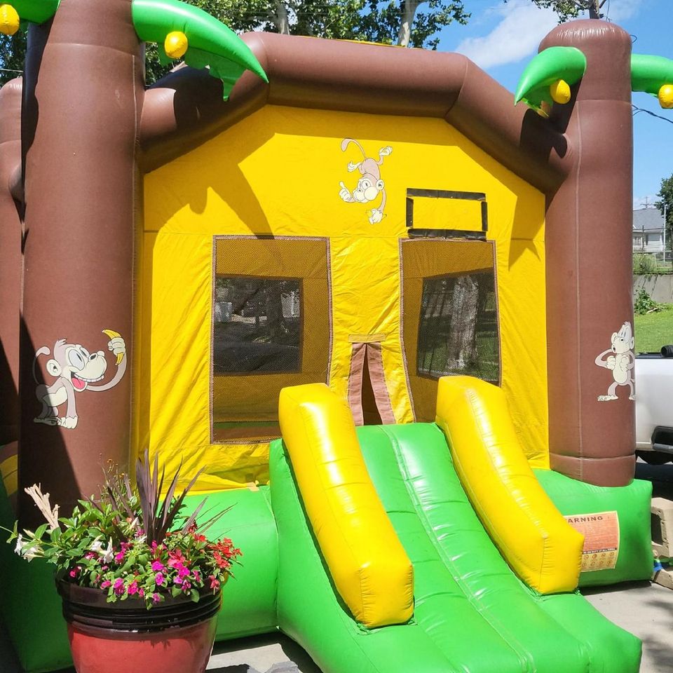 Frontmonkeybouncehouce