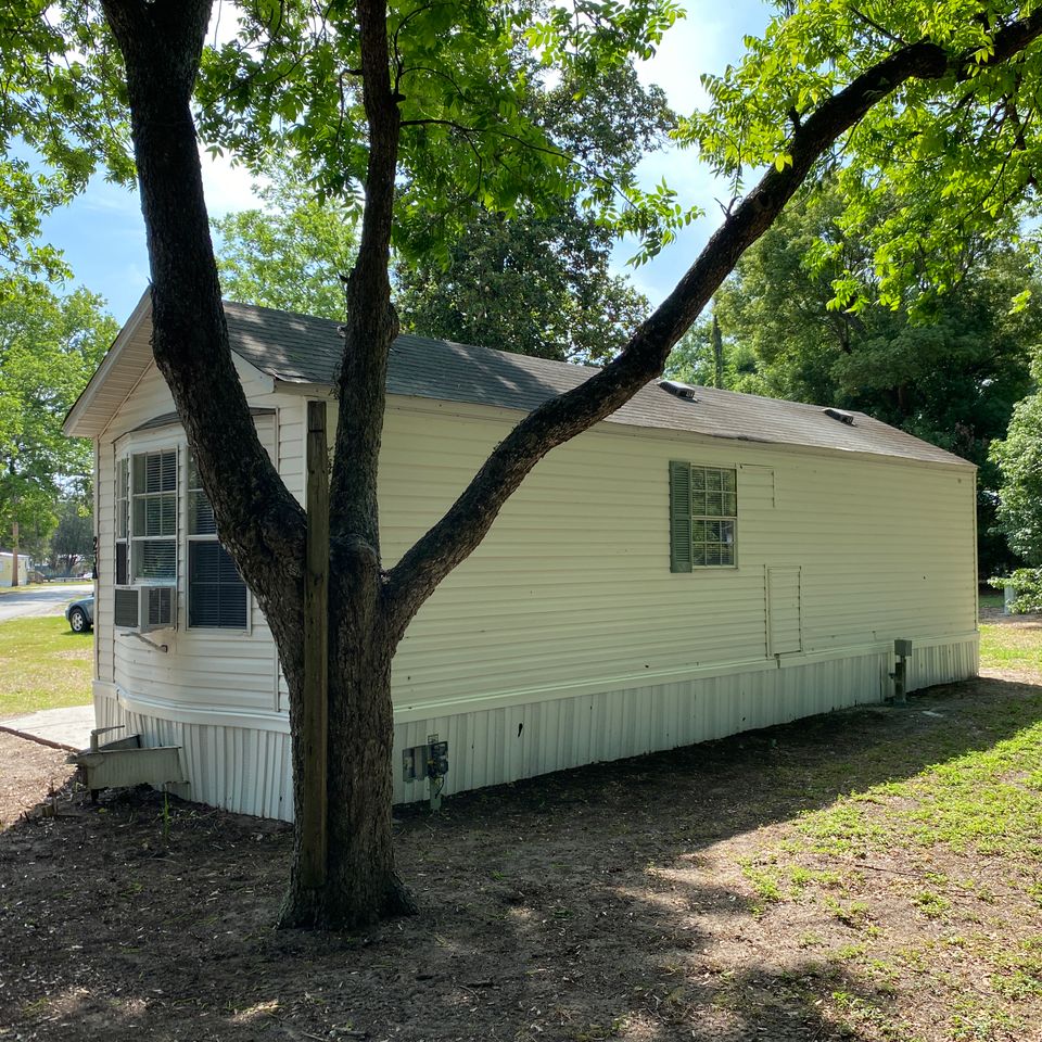 Lot 23a out back