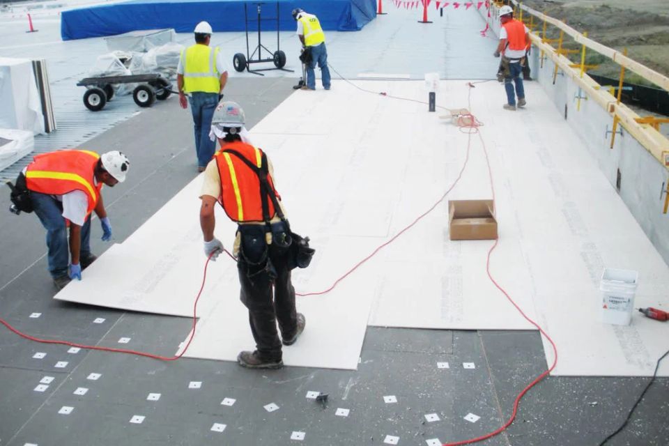 Commercialroofingpic 1080x675 1