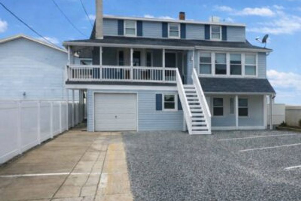 Spencer exterior new 400x284