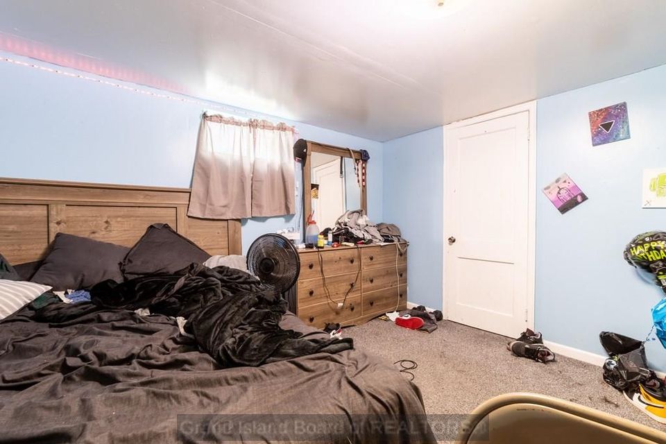813 n adams grand island  ne 68803 c 2