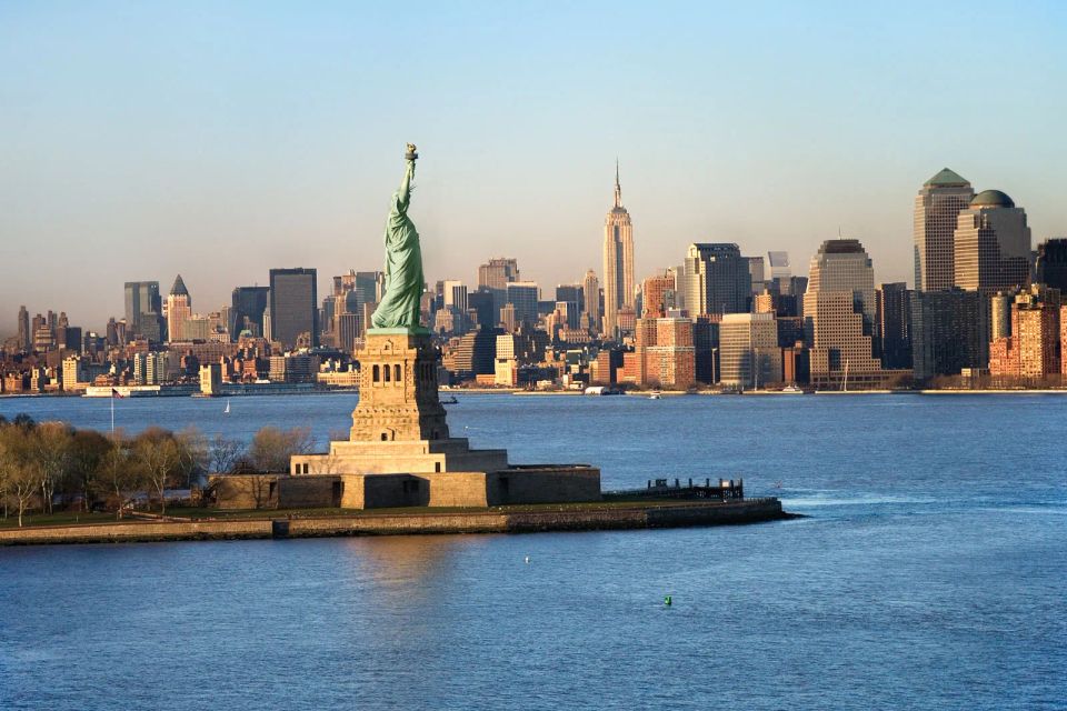 Statue of liberty island new york bay