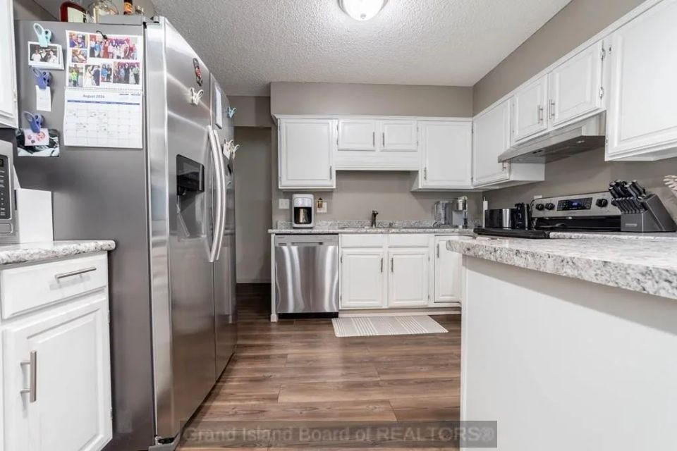 2120 w 11th st a 9