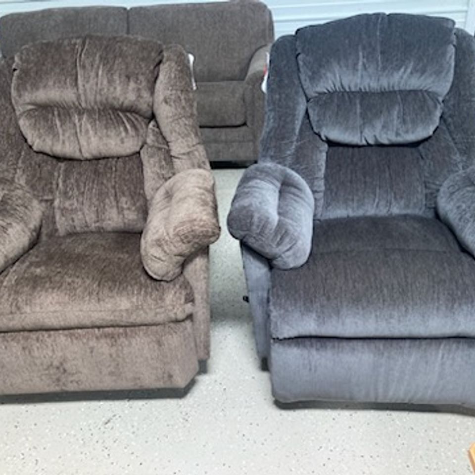 Add living room chair 15