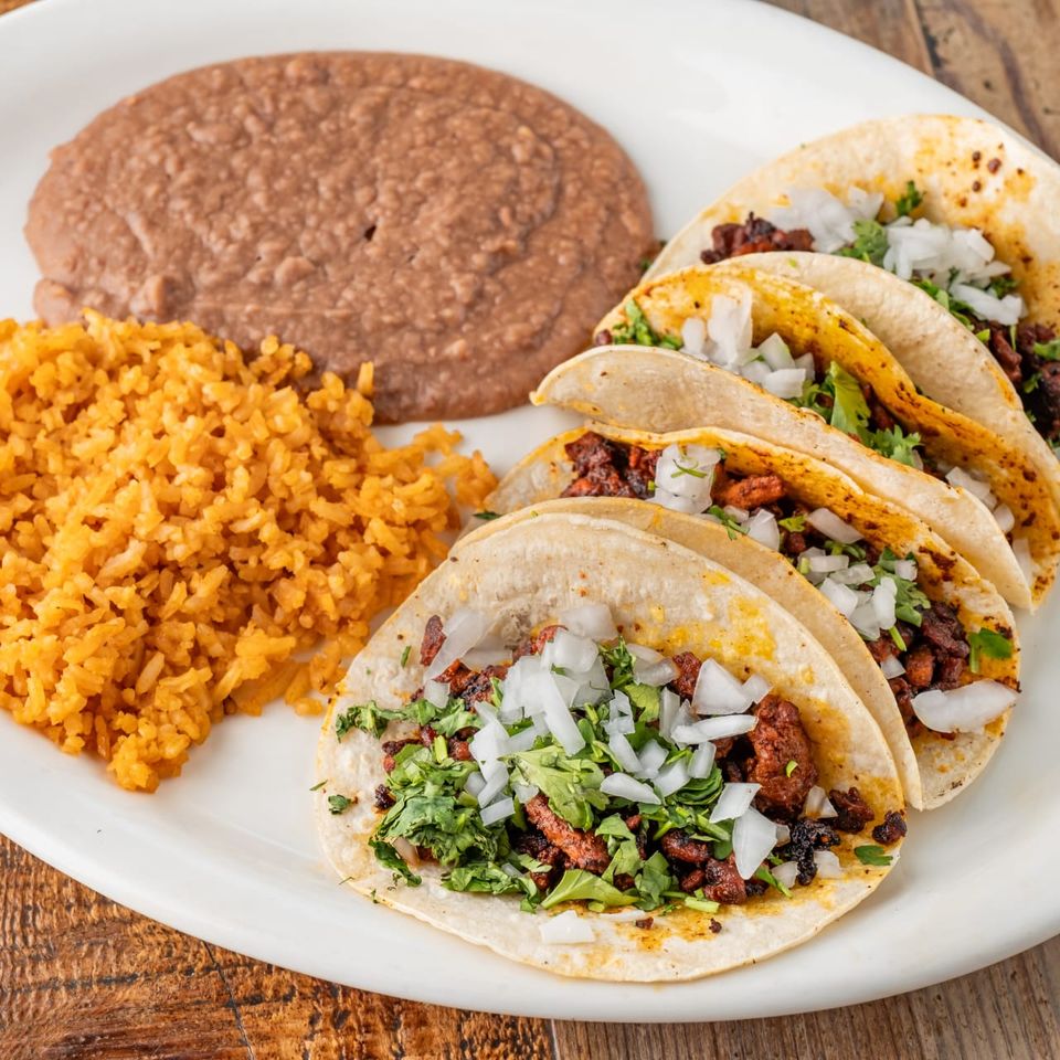 Delicous taco meal