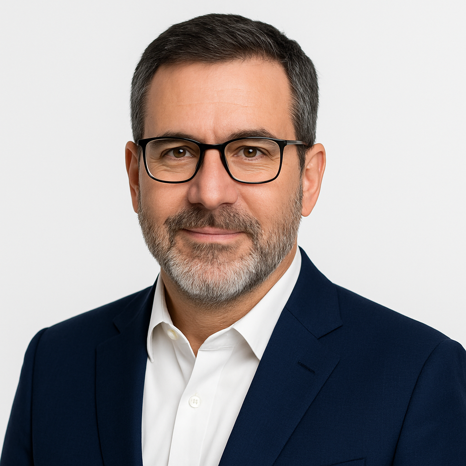 Non jewish team member headshot (2)