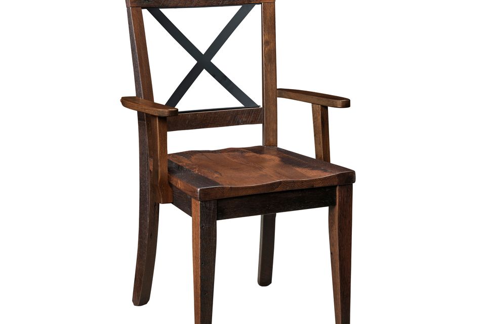 Ubw wellington arm chair