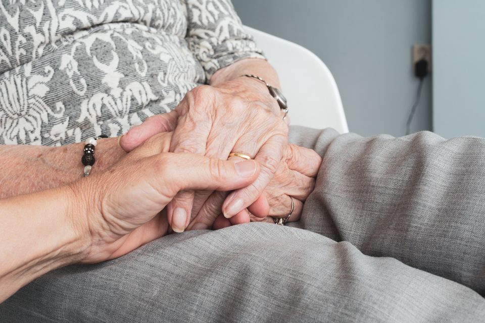 Hands g253c9e6f1 1920