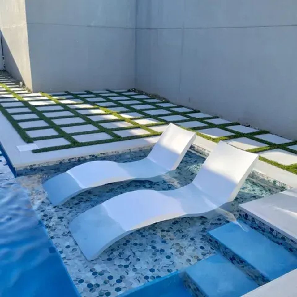 Grama Artificial Piscinas Puerto Rico