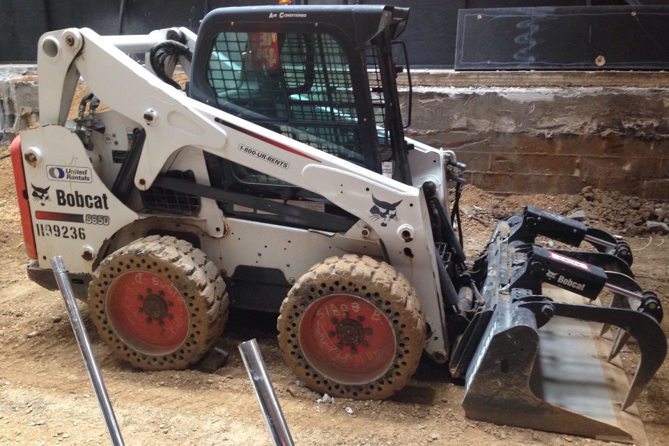 Skid steer loader g63f9c7906 1920