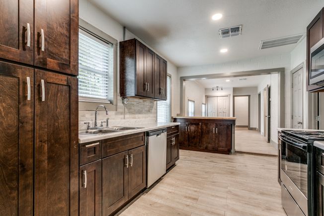 1232 vanderbilt robertcortez 11