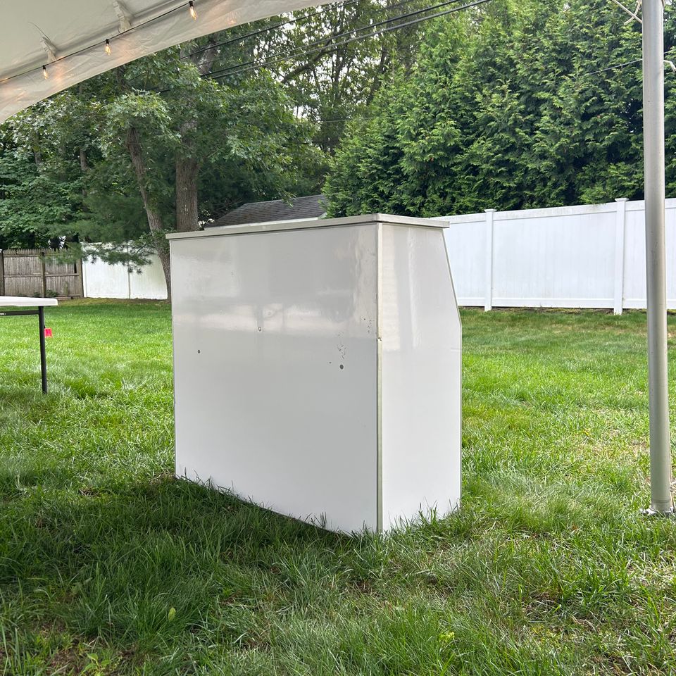 4ft white bar