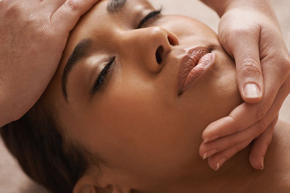 Facial lifting square