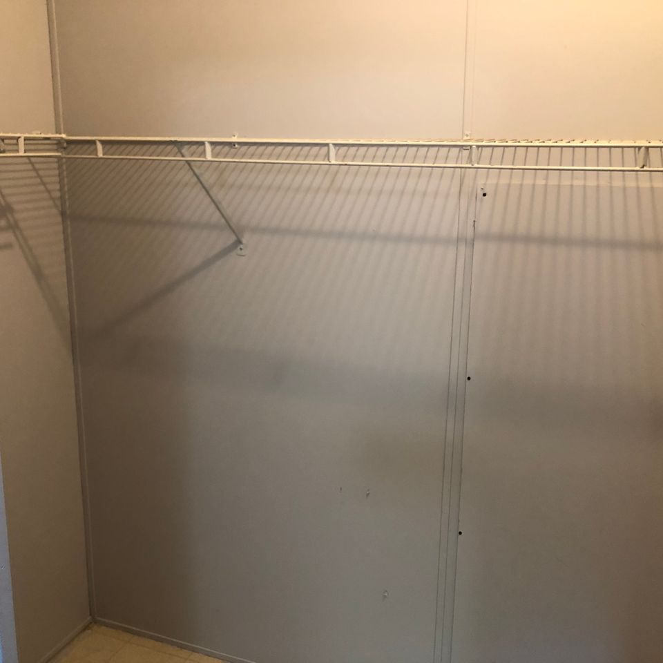 8675 master closet