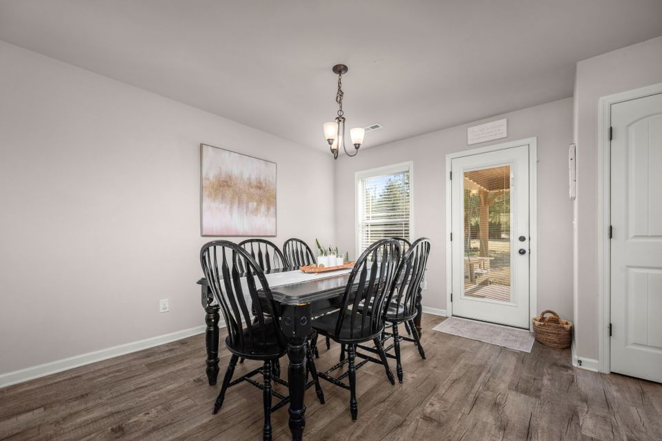 17 web or mls 59 sonoma dr   clear lens real estate photography 13