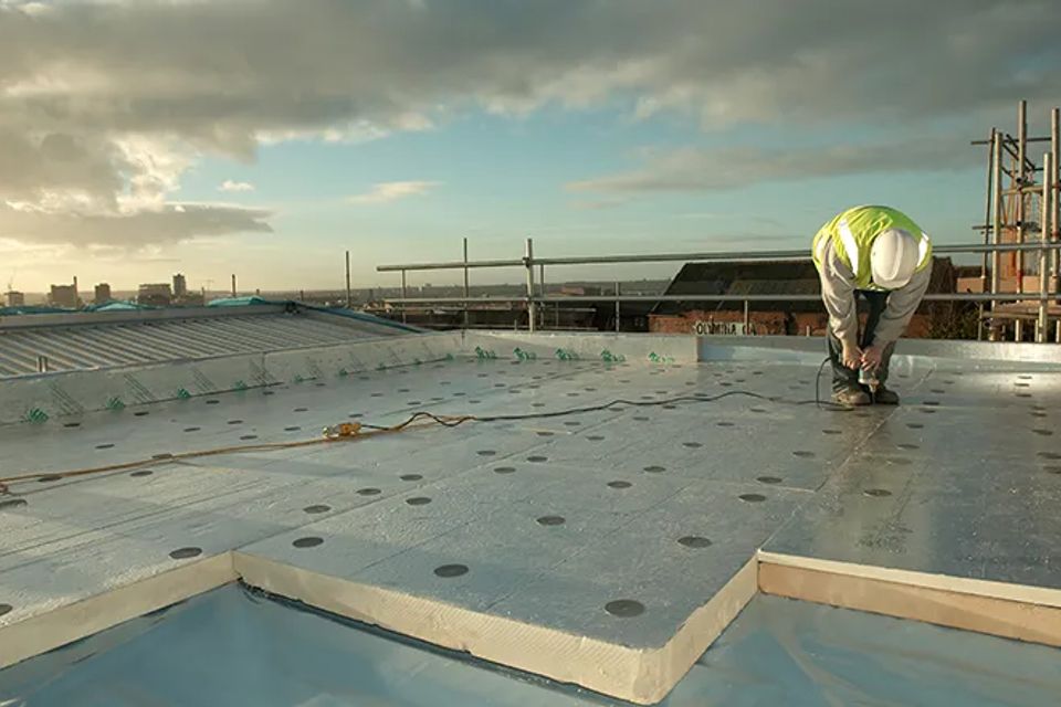 Top flat roof insulation installation in durham for enhanced thermal performance 668 by 441