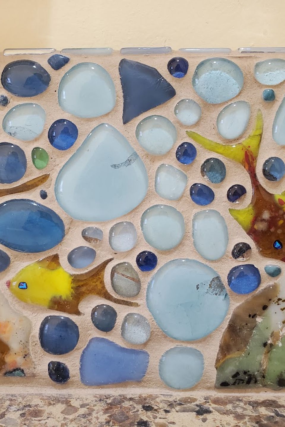 Fish mosaic closeup 1