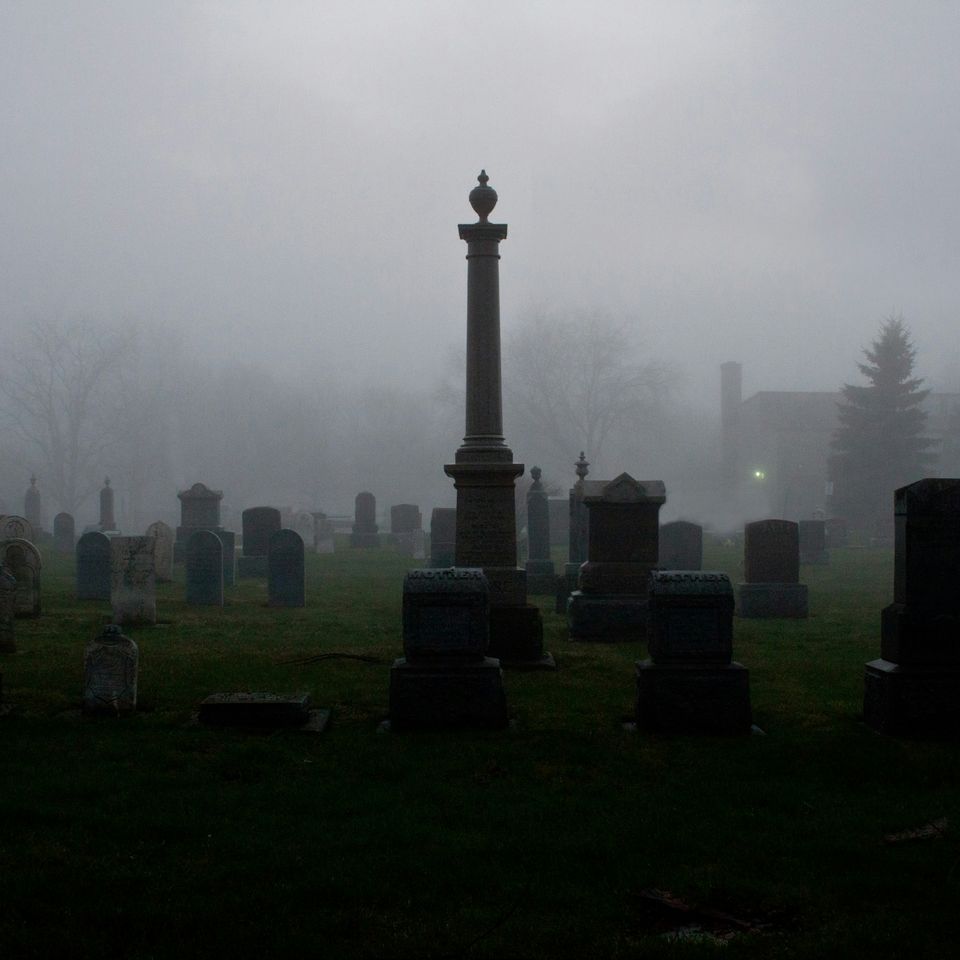 United States of Halloween | Cemeteries