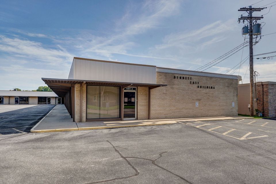 1901 e bennett st 2