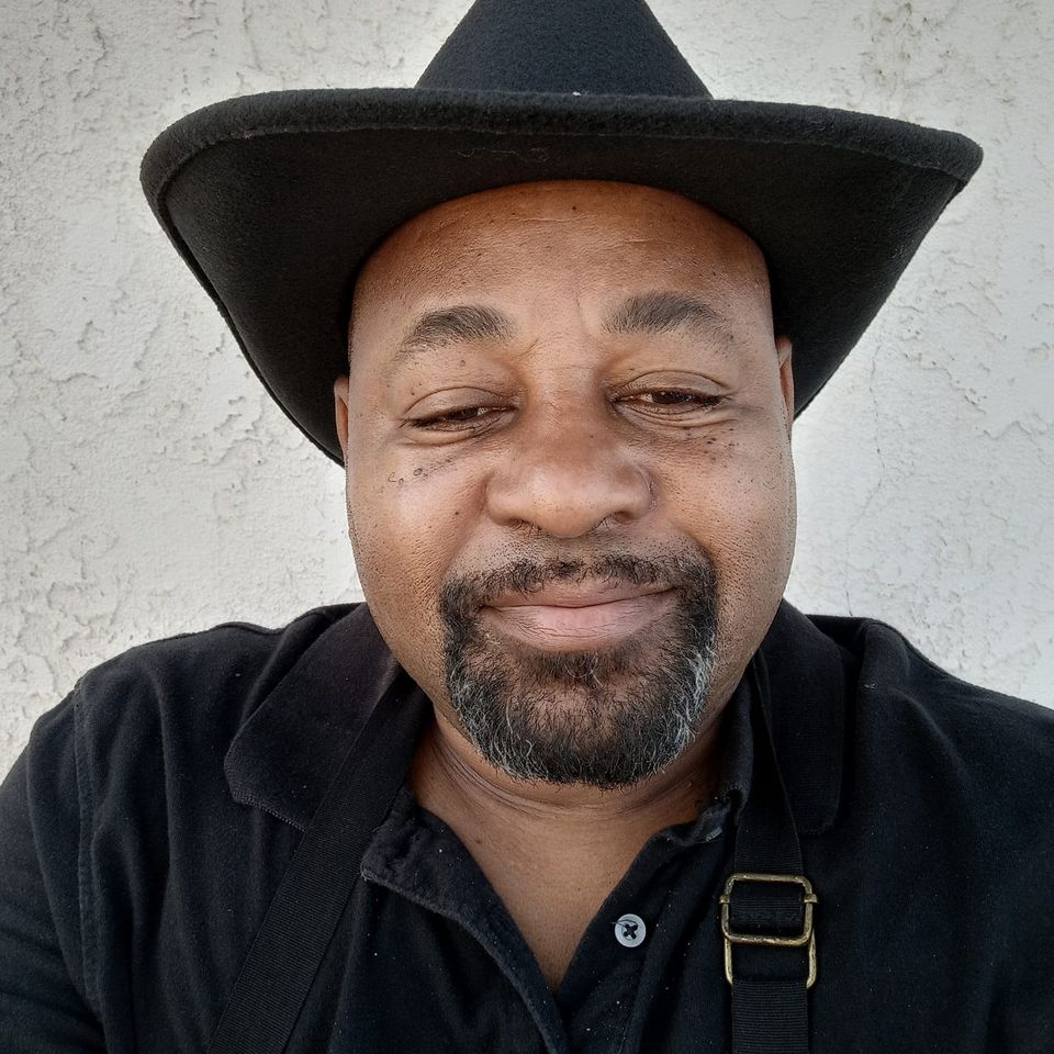 Lionel's bbq pic